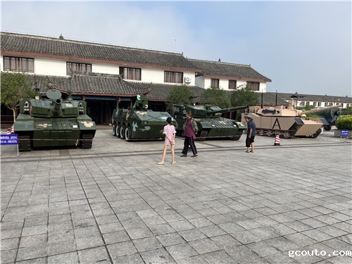 大型坦克模型
